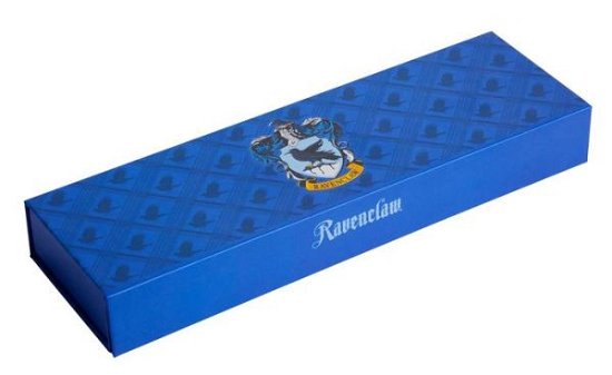 Harry Potter: Ravenclaw Magnetic Pencil Box - Pencil Box - Insight Editions - Bøker - Insight Editions - 9781647222772 - 2. februar 2021