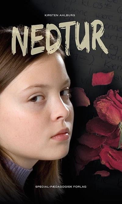 Cover for Kirsten Ahlburg · Café-serien - Læsning: Nedtur, Rødt niveau (Hæftet bog) [1. udgave] (2014)