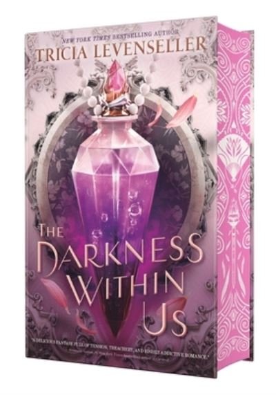 The Darkness Within Us - Tricia Levenseller - Books - Feiwel & Friends - 9781250840776 - July 9, 2024