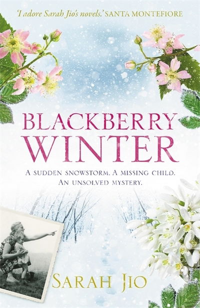 Cover for Sarah Jio · Blackberry Winter: The stunning festive mystery to curl up with over the holidays! (Paperback Bog) (2019)