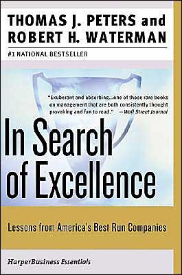 Cover for Thomas J. Peters · In Search of Excellence: Lessons from America's Best-Run Companies - Collins Business Essentials (Paperback Book) (2006)