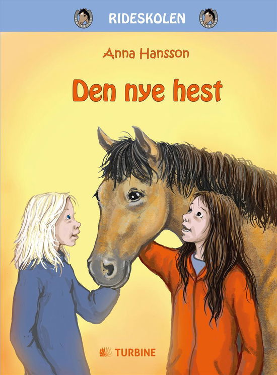 Cover for Anna Hansson · Den nye hest (Hardcover Book) [1st edition] (2017)