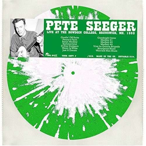 Live at the Bowdoin College  B - Pete Seeger - Muziek - RAD30 - 8592735002784 - 14 december 2023