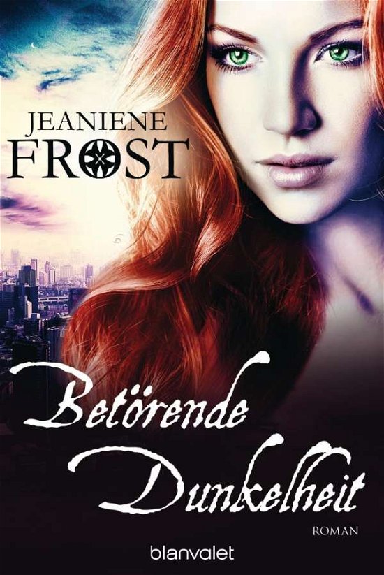 Cover for Jeaniene Frost · Betörende Dunkelheit (Paperback Bog) (2014)