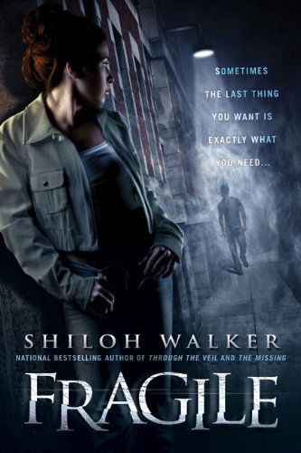 Cover for Shiloh Walker · Fragile - The Rafferty Brothers (Paperback Book) [Original edition] (2009)