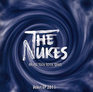 Debut EP 2011 - Nukes - Musiikki - The Nukes - 0811204012795 - tiistai 12. huhtikuuta 2011