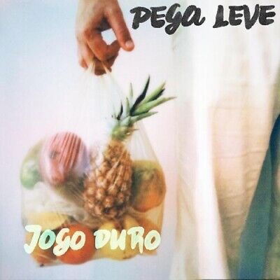 Cover for Jogo Duro · Pega Leve / De Boas (Gold Vinyl) (LP) [Coloured edition] (2024)