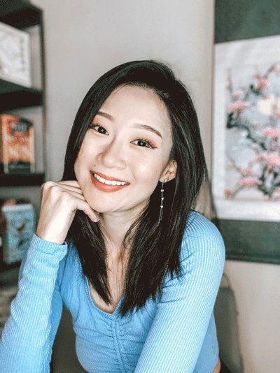 Cover for Amelie Wen Zhao · The Scorpion and the Night Blossom - The Immortality Trials (Paperback Book) (2026)