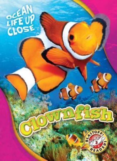 Cover for Kari Schuetz · Clownfish (Paperback Book) (2017)