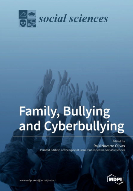 Cover for Raul Navarro Olivas · Family, Bullying and Cyberbullying (Paperback Book) (2019)