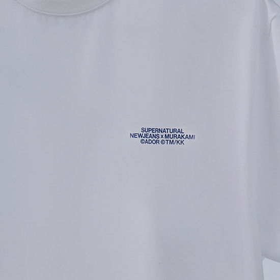 NEWJEANS · Newjeans x Murakami - White T-shirt (T-shirt) [size M] [Size Medium] (2024)