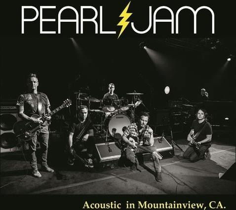 Acoustic In Mountain View CA - Fm Broadcast (Pink Vinyl) - Pearl Jam - Muziek - MIND CONTROL - 0637913474804 - 1 december 2023