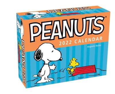 Peanuts 2022 Mini Day-to-Day Calendar - Peanuts Worldwide LLC - Gadżety - Andrews McMeel Publishing - 9781524863807 - 13 lipca 2021