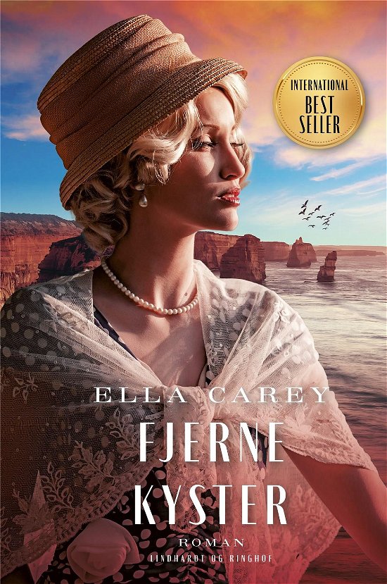 Cover for Ella Carey · Fjerne kyster (Bound Book) [1.º edición] (2023)
