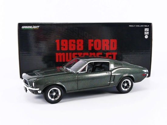 Cover for 1/24 1968 Ford Mustang Gt Fastback Highland Green (MERCH)