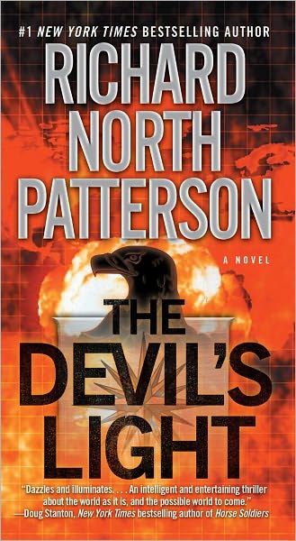 Cover for Richard North Patterson · The Devil's Light: A Novel (Paperback Book) [Reprint edition] (2012)