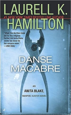 Cover for Laurell K. Hamilton · Danse Macabre (Anita Blake, Vampire Hunter, Book 14) (Taschenbuch) [Reprint edition] (2007)