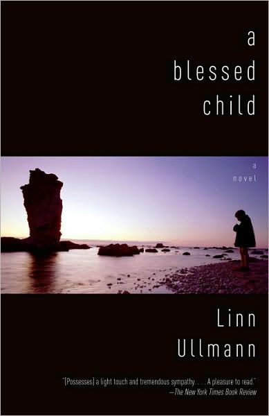 Cover for Linn Ullmann · A Blessed Child (Paperback Bog) [Reprint edition] (2009)