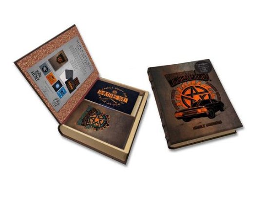 Cover for Insight Editions · Supernatural Deluxe Note Card Set (With Keepsake Box) - Science Fiction Fantasy (Hardcover bog) (2019)