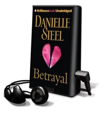 Cover for Danielle Steel · Betrayal (N/A) (2012)