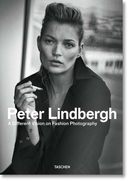 Cover for Thierry-Maxime Loriot · Peter Lindbergh. A Different Vision on Fashion Photography (Hardcover Book) (2016)