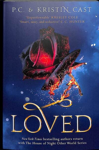 Cover for P.C. Cast · Loved - House of Night Other Worlds (Paperback Bog) (2020)