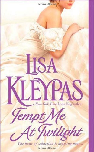 Cover for Lisa Kleypas · Tempt Me at Twilight - Hathaways (Paperback Bog) [1 Original edition] (2009)