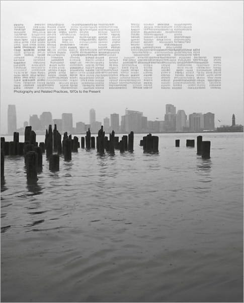 Cover for Lynne Cooke · Mixed Use, Manhattan: Photography and Related Practices, 1970s to the Present - The MIT Press (Gebundenes Buch) (2010)