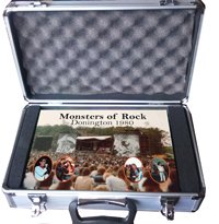 Monsters of Rock, Donnington 1980 - Various Artists - Bücher - WYMER PUBLISHING - 9781908724823 - 15. Dezember 2017