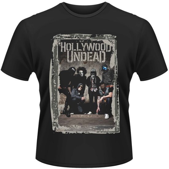 Cover for Hollywood Undead =t-shirt · Cement Photo (MERCH) [size XL] (2015)
