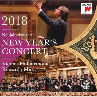New Year's Concert 2018 - Muti, Riccardo, & Wiener Philharmoniker - Musiikki - SONY CLASSICAL - 0889854705824 - perjantai 5. tammikuuta 2018