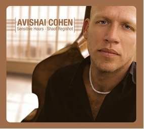 Sensitive Hours - Avishai Cohen - Musik - KING INTERNATIONAL INC. - 4909346030824 - 9. februar 2023