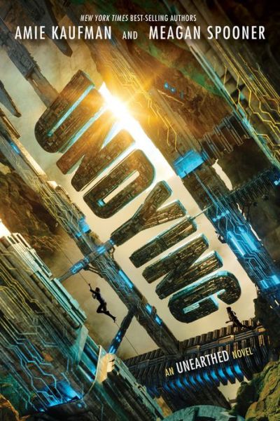 Undying - Amie Kaufman - Livros - Hyperion - 9781484799826 - 10 de dezembro de 2019