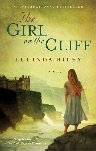 Cover for Lucinda Riley · The Girl on the Cliff: A Novel (Paperback Book) (2012)