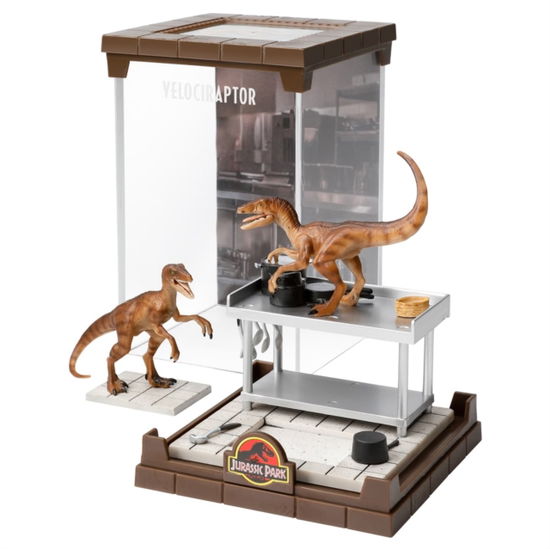 Jurassic Park Velociraptor Diorama - Jurassic Park - Marchandise - JURASSIC PARK - 0849421007829 - 20 mars 2022