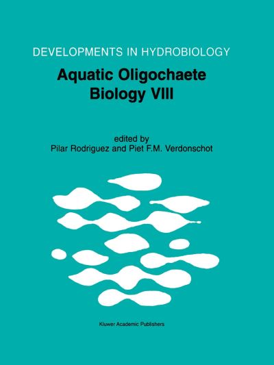 Cover for S Pakuliak · Integrable Structures of Exactly Solvable Two-Dimensional Models of Quantum Field Theory - NATO Science Series II (Hardcover bog) [2001 edition] (2001)