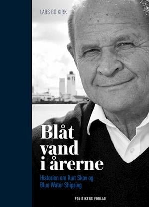 Cover for Lars Bo Kirk · Blåt vand i årerne (Gebundesens Buch) [1. Ausgabe] (2022)
