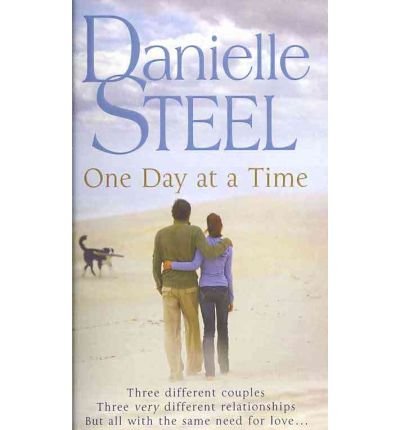Cover for Danielle Steel · One Day at a Time (Paperback Book) (2010)