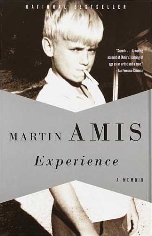 Experience: a Memoir - Martin Amis - Livros - Vintage - 9780375726835 - 12 de junho de 2001