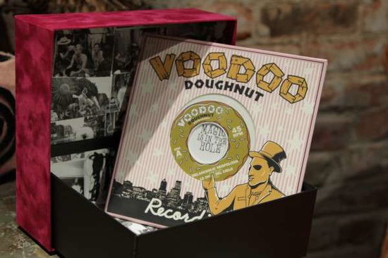 Cover for Singles Collection (The Voodoo Doughnuts) / Var (7&quot;) (2014)