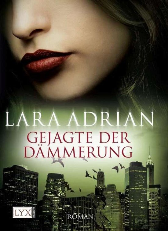Cover for Adrian · Gejagte der Dämmerung (Bog)