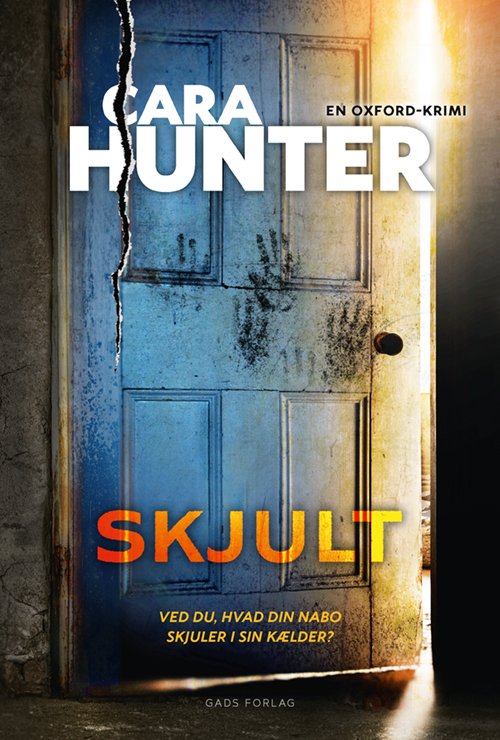 Cover for Cara Hunter · En Oxford-krimi: Skjult (Sewn Spine Book) [1.º edición] (2020)