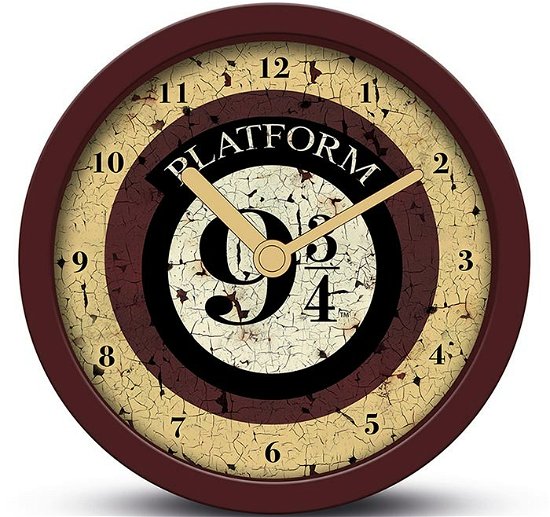 Harry Potter (Platform 9 3/4) Desk Clock - Harry Potter - Livros - PYRAMID INTERNATIONAL - 5050293858845 - 6 de junho de 2023