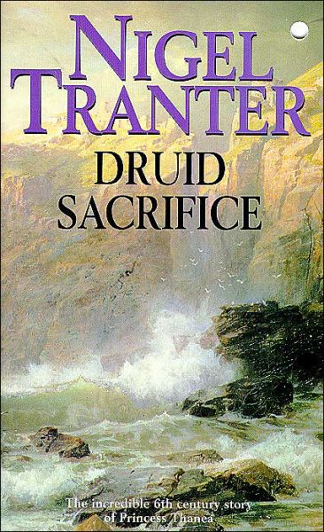 Cover for Nigel Tranter · Druid Sacrifice (Paperback Book) (1994)