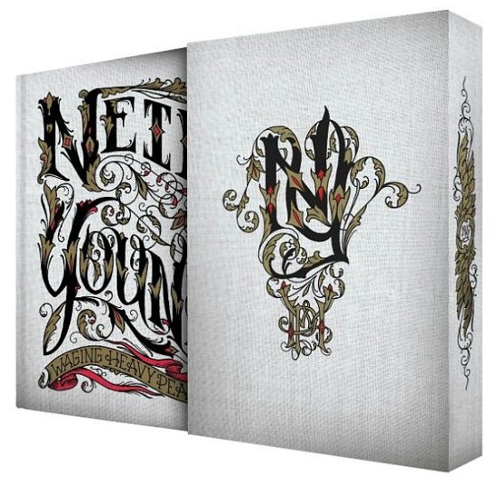 Waging Heavy Peace: Limited and Signed Edition - Neil Young - Böcker - Blue Rider Press - 9780399162848 - 1 november 2012