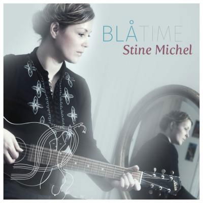 Blå Time - Stine Michel - Música - STV - 5705633301849 - 19 de maio de 2017