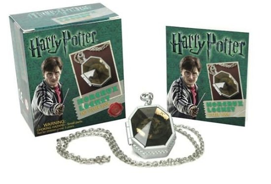 Harry Potter Locket Horcrux Kit and Sticker Book - Running Press - Bøger - Running Press - 9780762441853 - 22. marts 2011