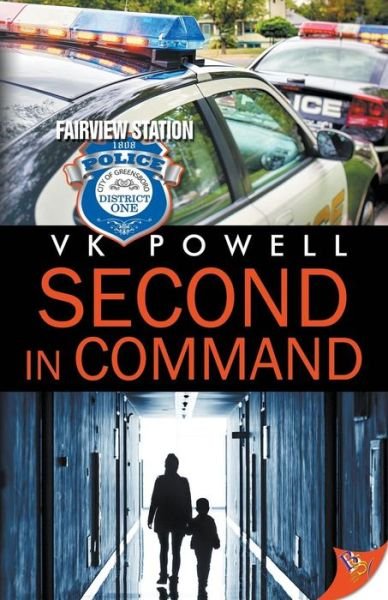 Cover for VK Powell · Second in Command - Fairview Station (Paperback Book) (2018)