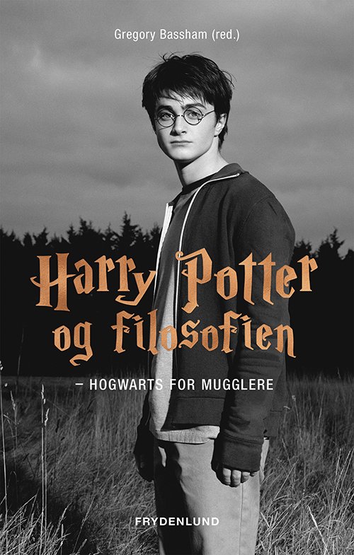 Cover for Gregory Bassham (red.) · Harry Potter og filosofien (Indbundet Bog) [1. udgave] (2017)