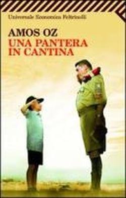 Cover for Amos Oz · Una pantera in cantina (Paperback Book) (2010)